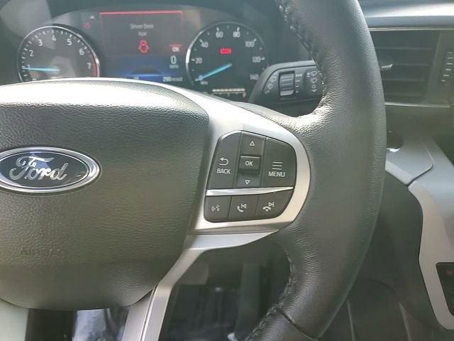 Used 2024 Ford Explorer XLT w/ Equipment Group 202A image 19