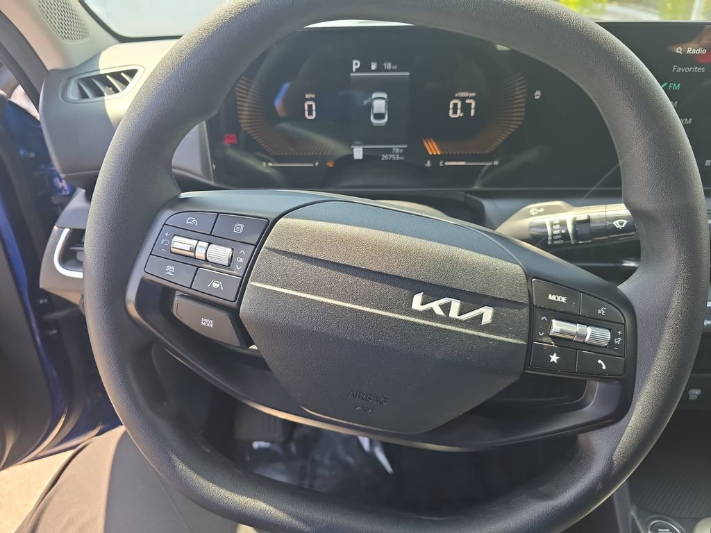 Used 2025 Kia K4 FWD image 13