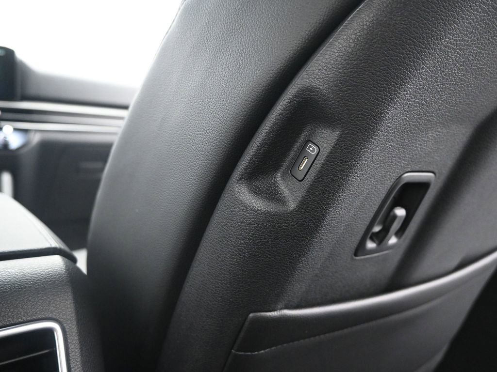 New 2026 Kia Sportage X-Line w/ X-Line Premium Package image 14