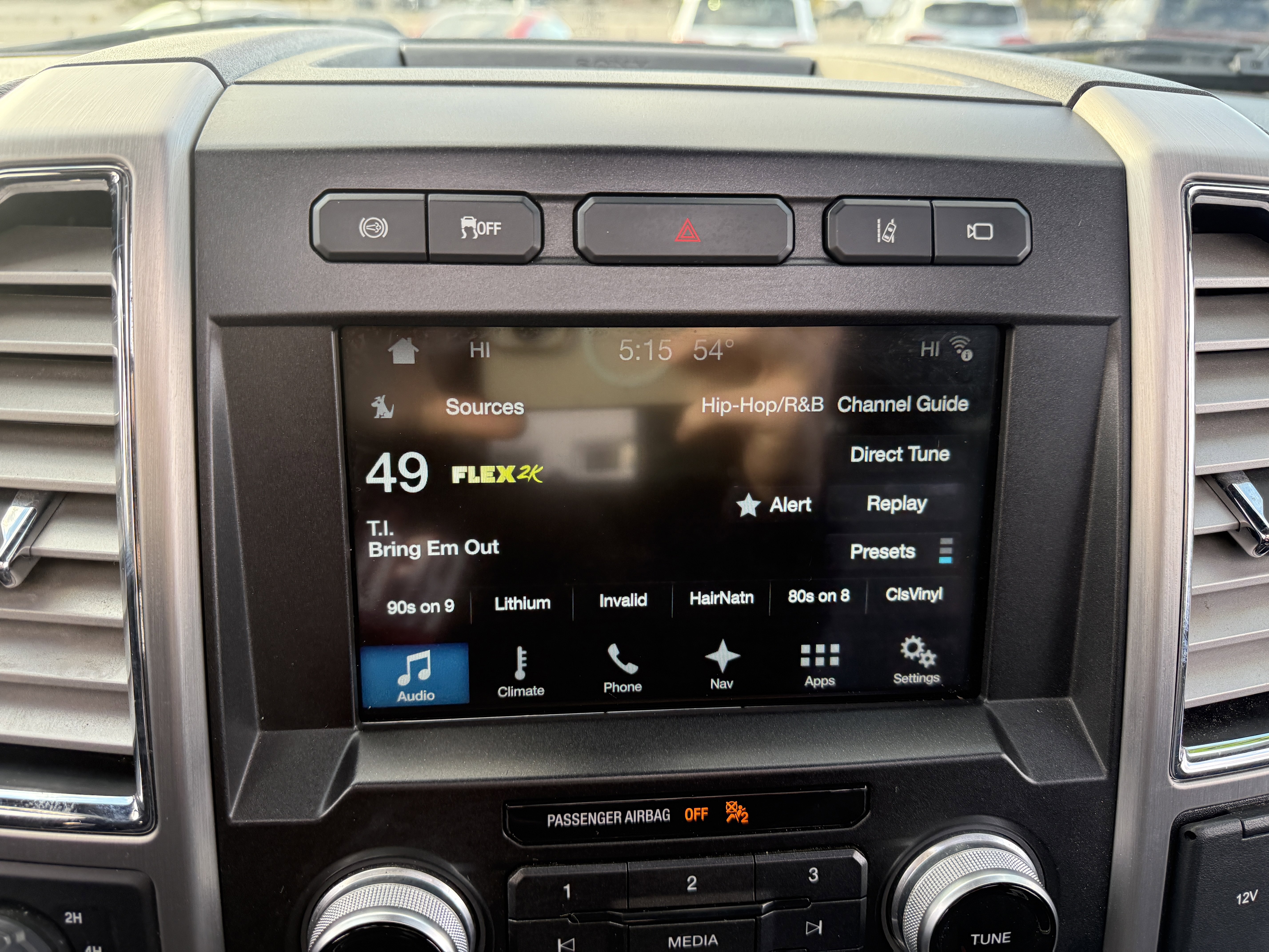 Used 2017 Ford F350 Platinum w/ Platinum Ultimate Package image 14