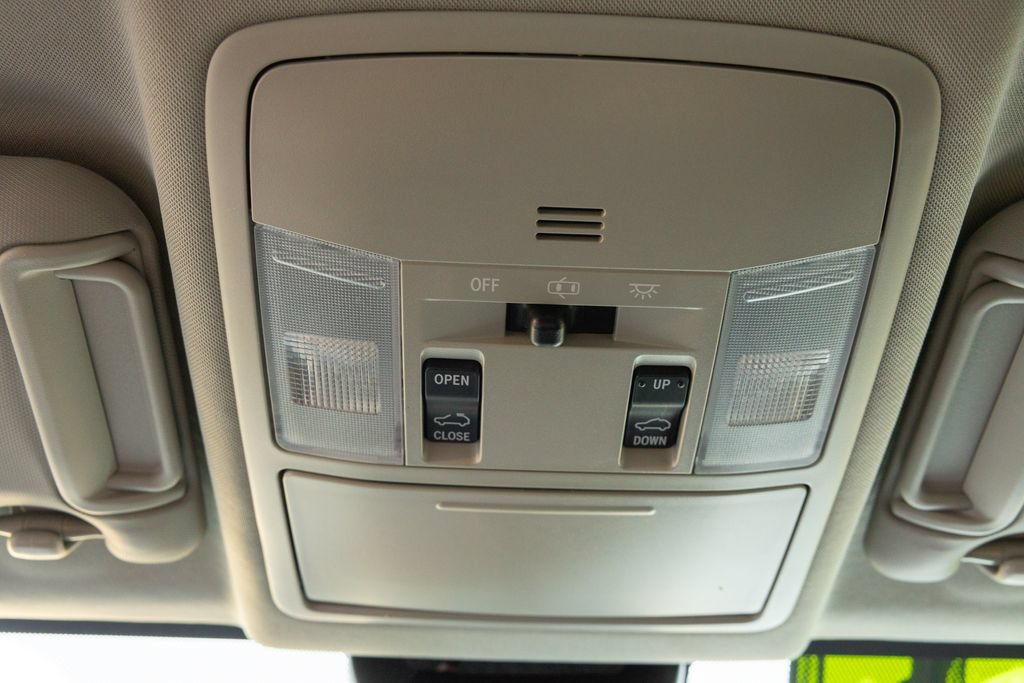 Used 2018 Toyota RAV4 XLE w/ All Weather Liner Package FWD image 25