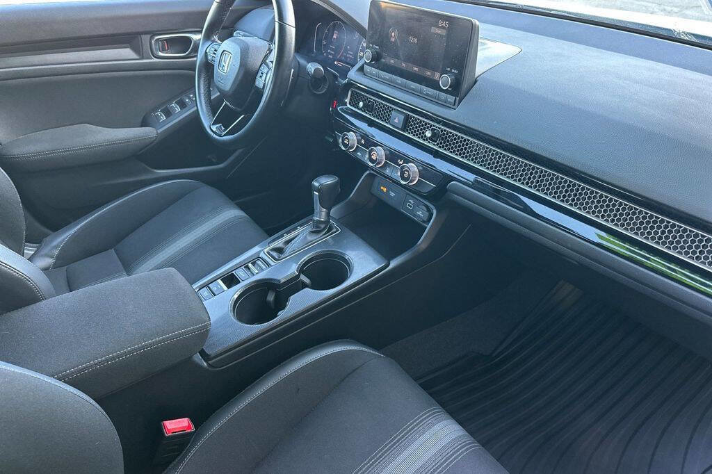 Used 2022 Honda Civic Sport image 15