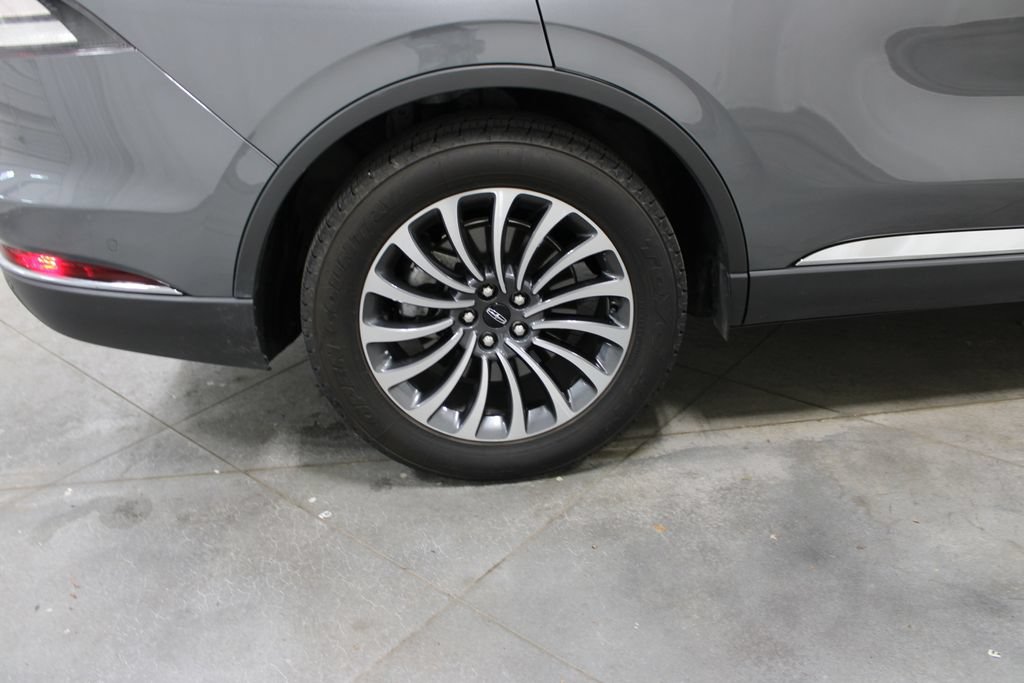 Used 2024 Lincoln Aviator Reserve w/ Equipment Group 201A RWD image 39