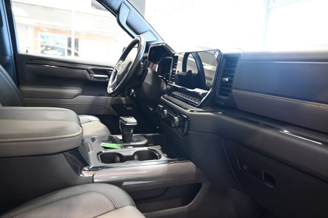 Used 2024 Chevrolet Silverado 1500 ZR2 w/ ZR2 Bison Edition AWD/4WD image 16