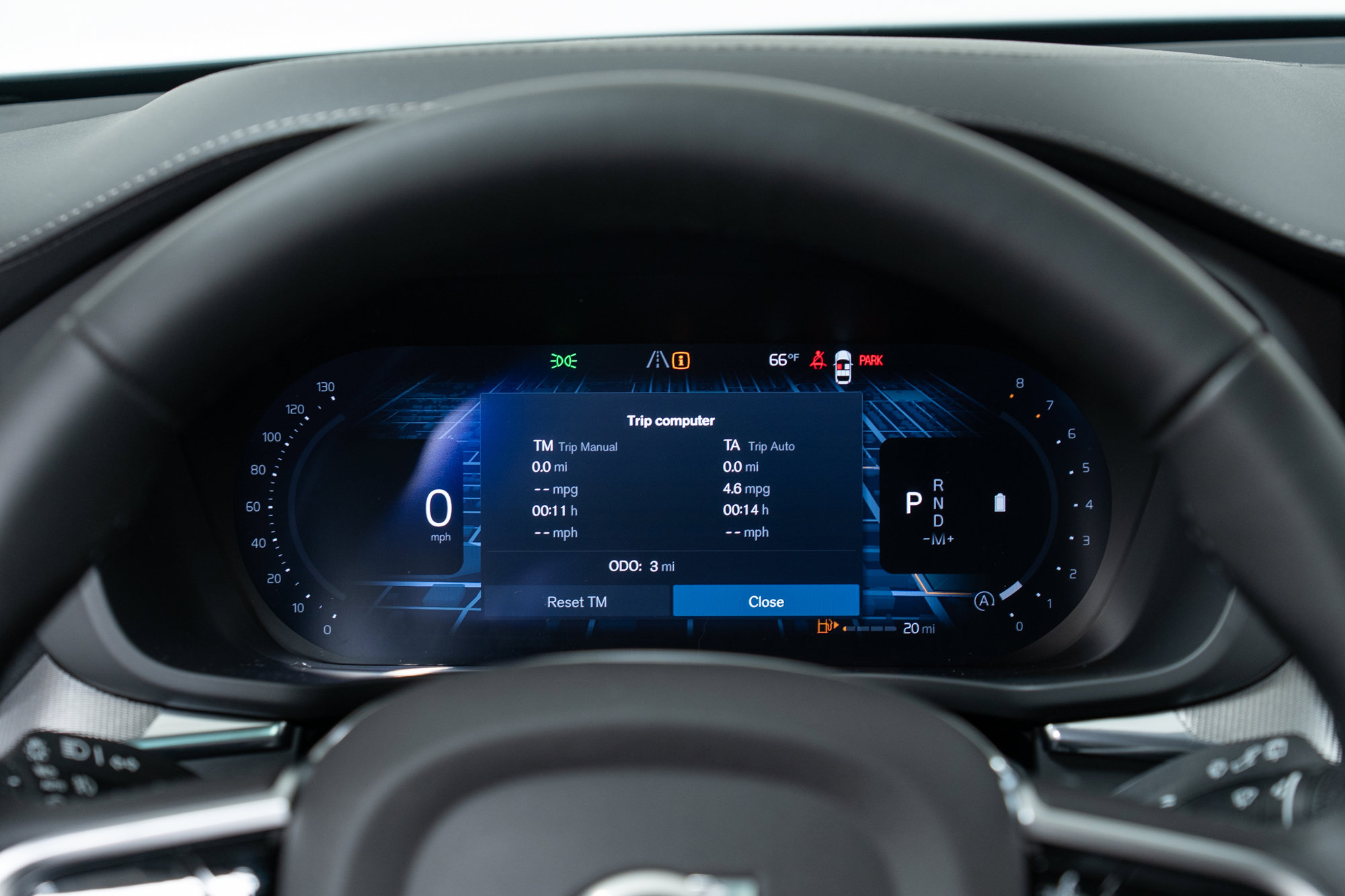 New 2026 Volvo XC60 B5 Ultra w/ Climate Package image 18