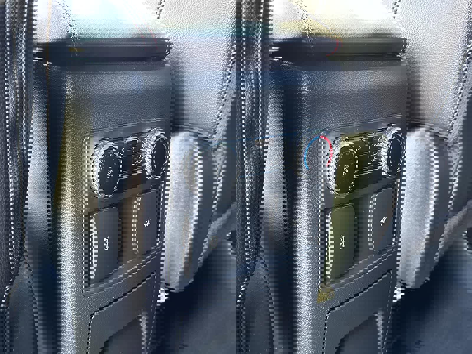 Used 2024 Ford Explorer ST-Line w/ Class IV Trailer Tow Package image 35