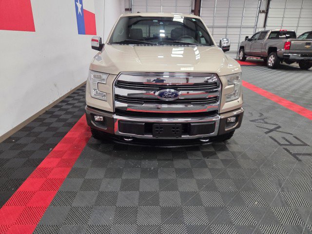Used 2017 Ford F150 King Ranch w/ Equipment Group 601A Luxury AWD/4WD image 4