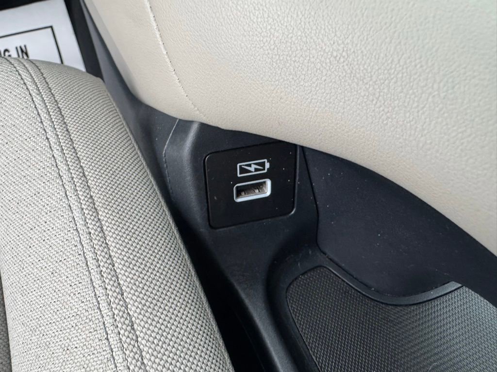 Used 2023 Honda HR-V LX image 15