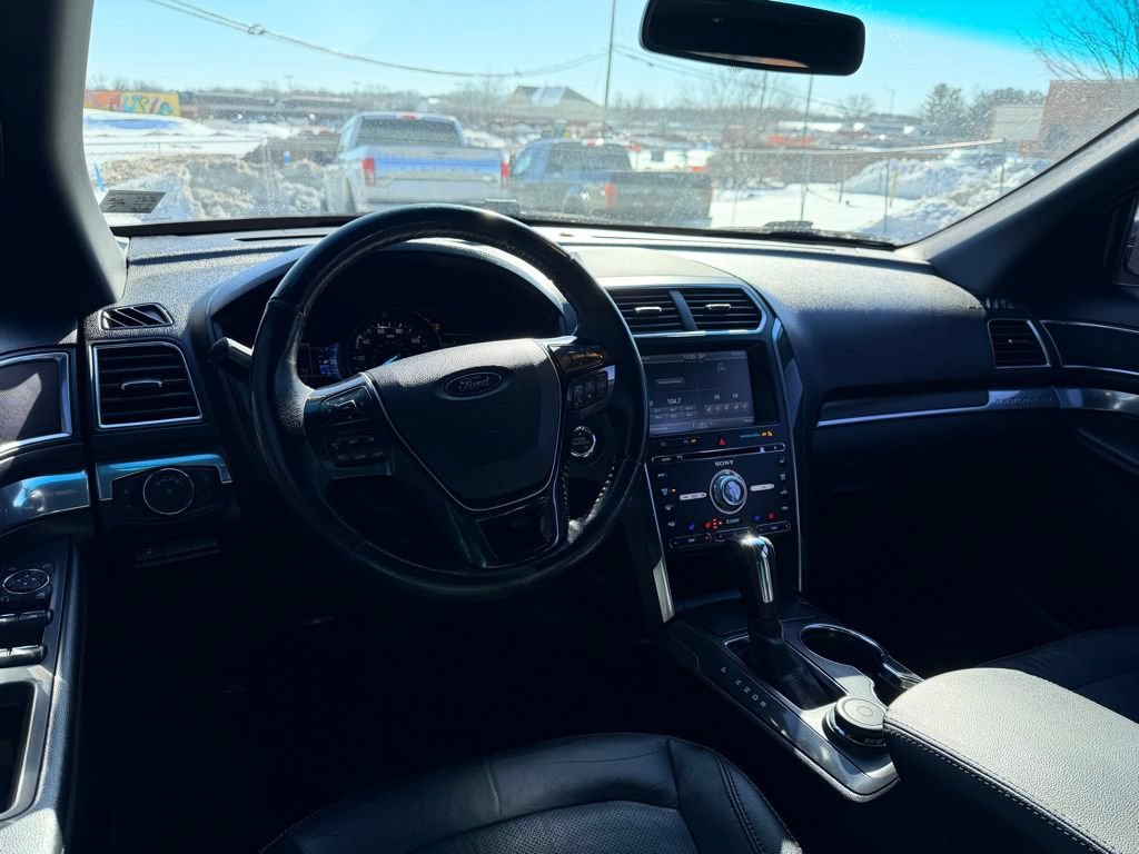 Used 2016 Ford Explorer Limited AWD/4WD image 22