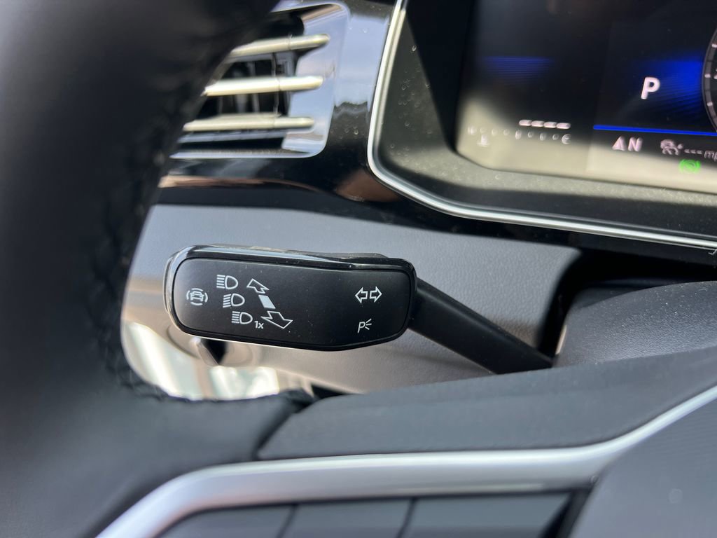 New 2026 Volkswagen Jetta Sport FWD image 17