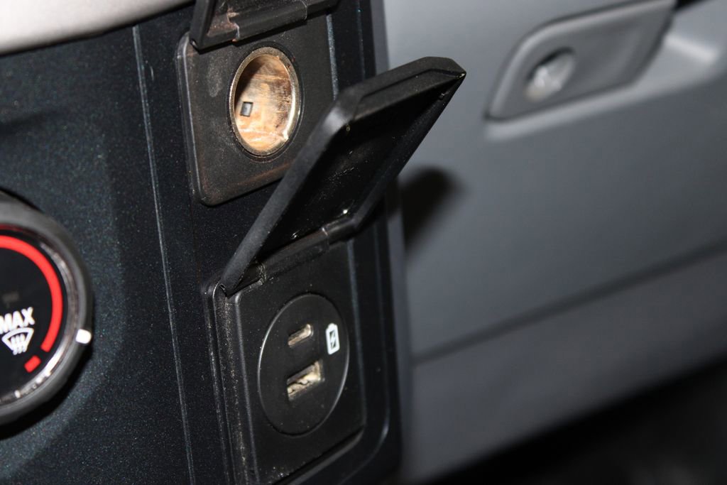 Used 2022 Ford F150 XLT w/ Trailer Tow Package image 46