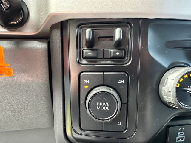 New 2026 Ford F350 XL w/ XL Chrome Package image 20