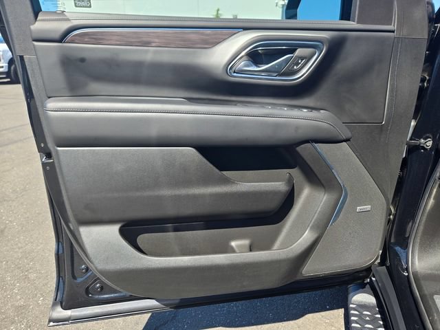 Used 2023 Chevrolet Tahoe Z71 w/ Off-Road Capability Package AWD/4WD image 13