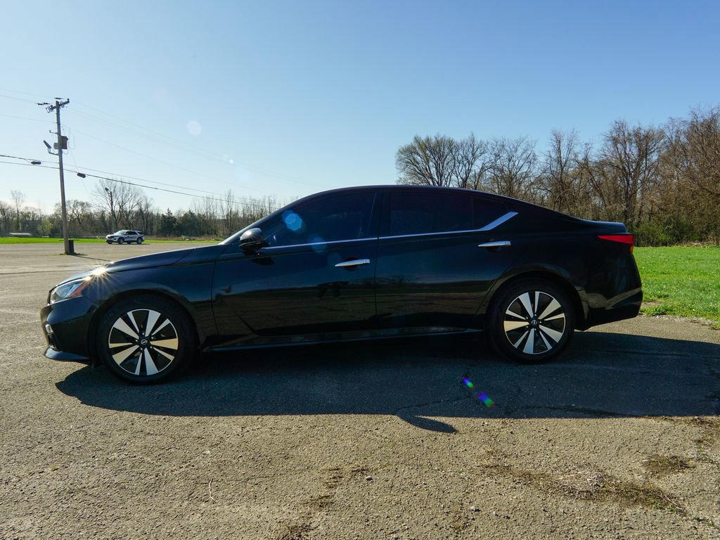 Used 2019 Nissan Altima 2.5 SV image 5