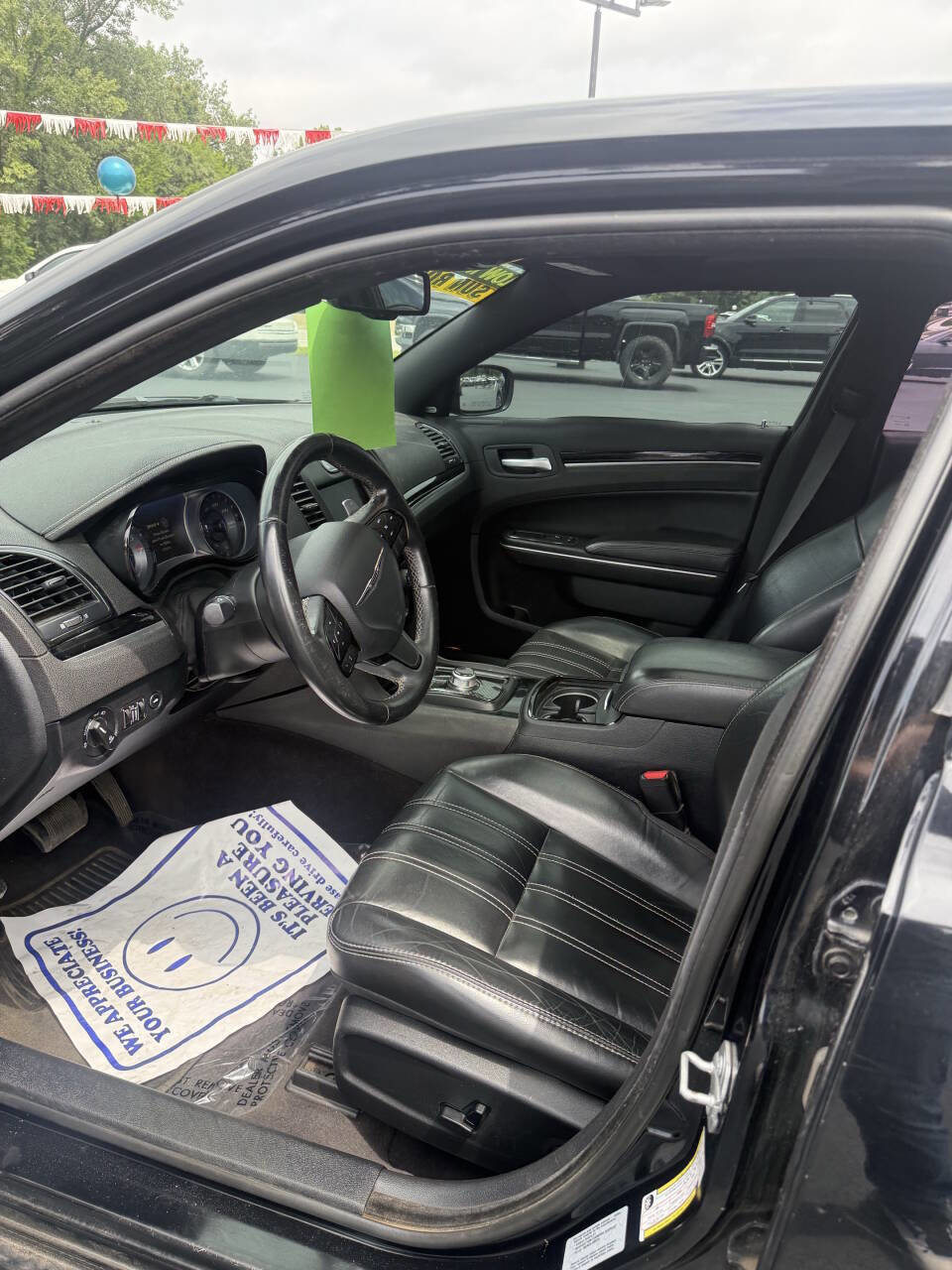 Used 2018 Chrysler 300 S w/ 300S Premium Group image 13