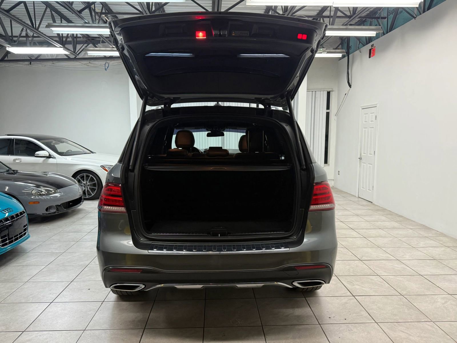 Used 2017 Mercedes-Benz GLE 350 w/ Premium 1 Package image 18