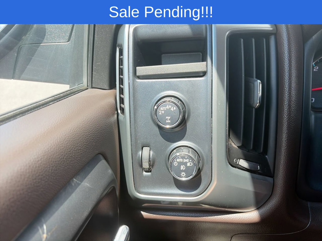 Used 2017 Chevrolet Silverado 1500 LT w/ All Star Edition AWD/4WD image 20
