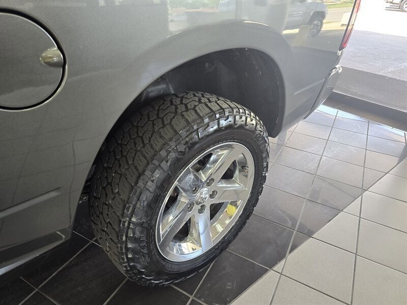 Used 2013 RAM 1500 Express AWD/4WD image 29
