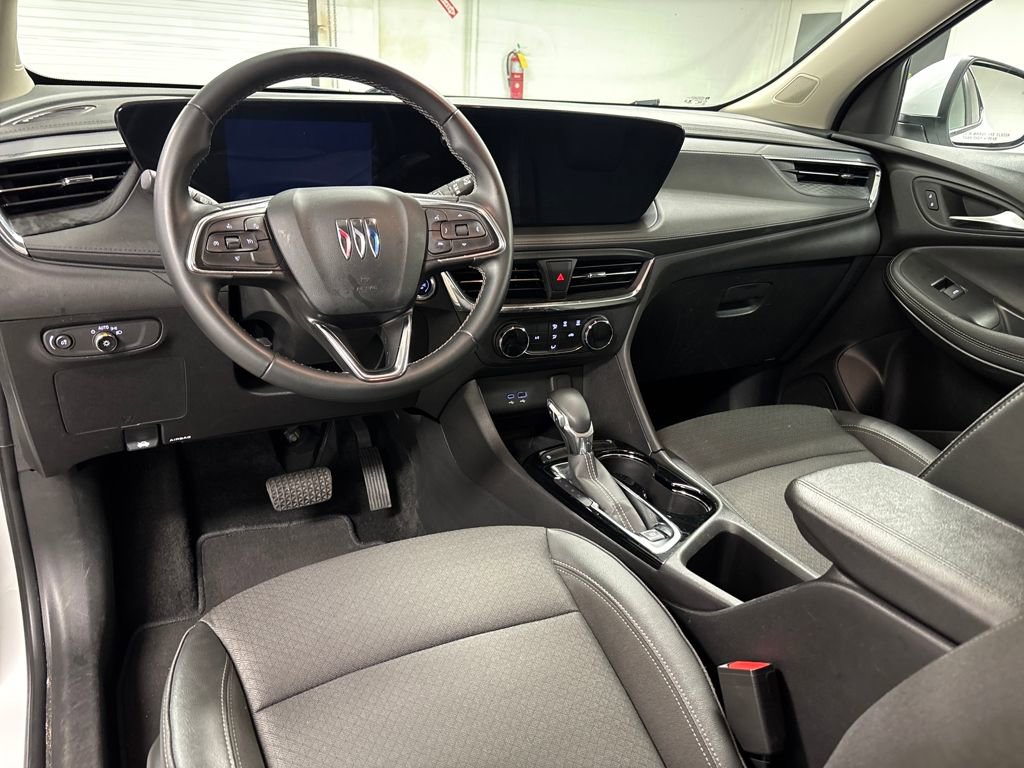 Used 2025 Buick Encore GX Preferred image 21
