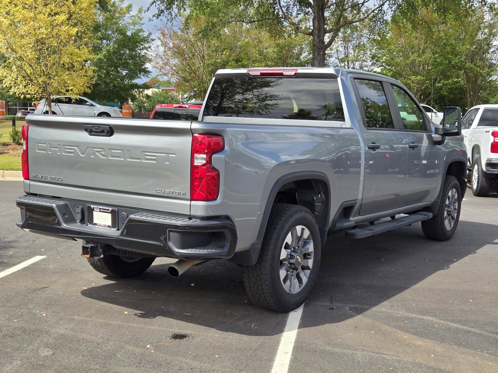 Used 2024 Chevrolet Silverado 2500 Custom w/ Custom Value Package AWD/4WD image 9