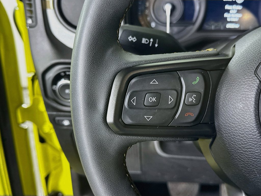 Used 2024 Jeep Wrangler Unlimited AWD/4WD image 20