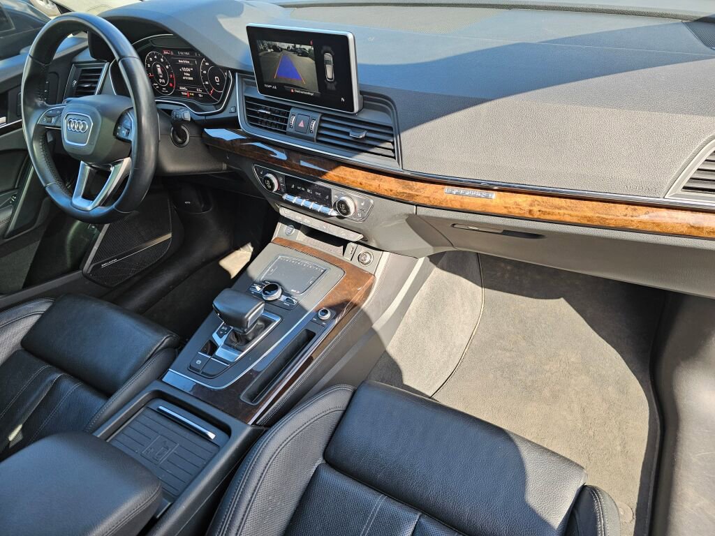 Used 2019 Audi Q5 2.0T Premium Plus w/ Premium Plus Package image 13
