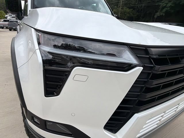 Used 2024 Lexus GX 550 AWD/4WD image 29