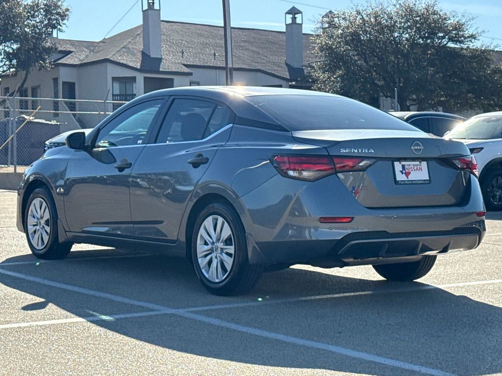 Used 2025 Nissan Sentra S image 7