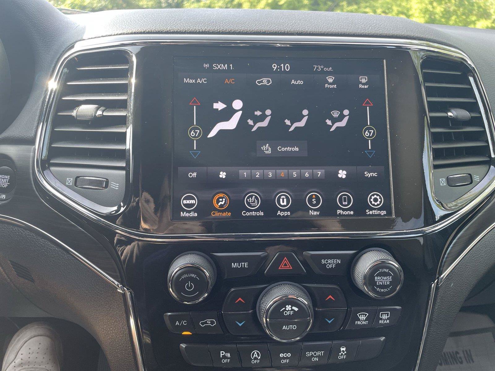 Used 2021 Jeep Grand Cherokee Limited w/ Sun & Sound Group AWD/4WD image 20