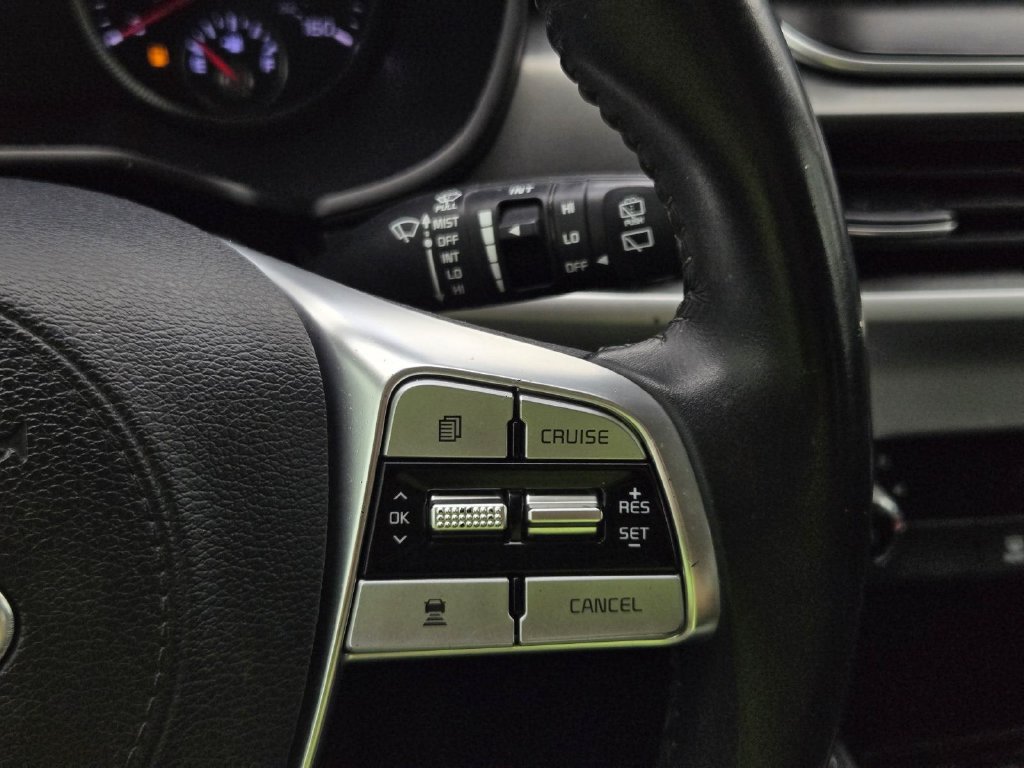 Used 2020 Kia Telluride S FWD image 27