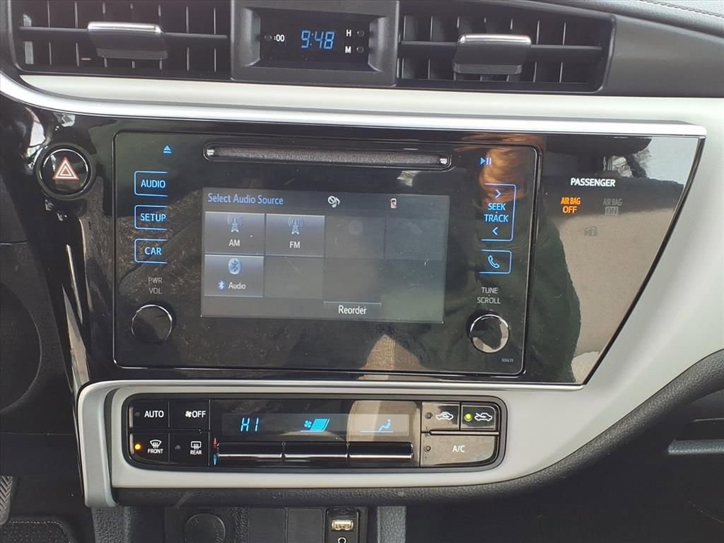 Used 2017 Toyota Corolla LE w/ Carpet Mat Package (TMS) image 7