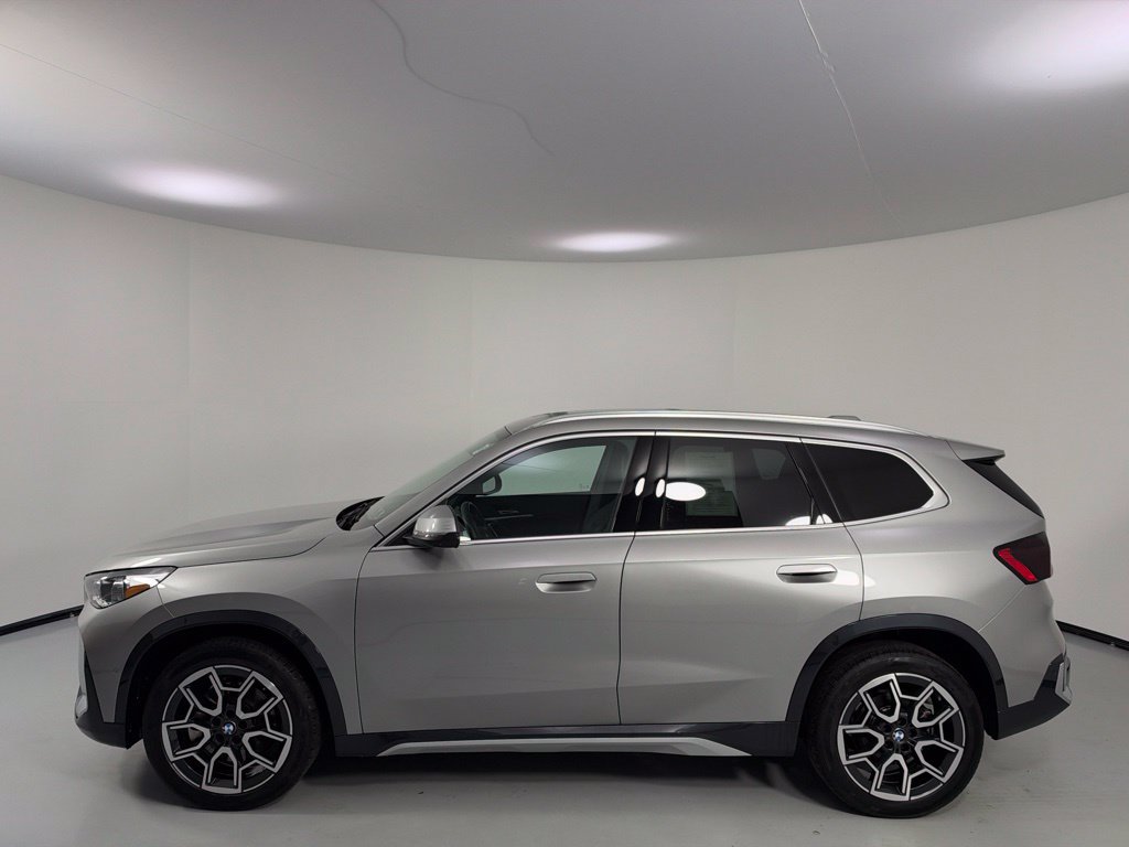 Certified 2026 BMW X1 xDrive28i w/ Technology Package AWD/4WD image 5