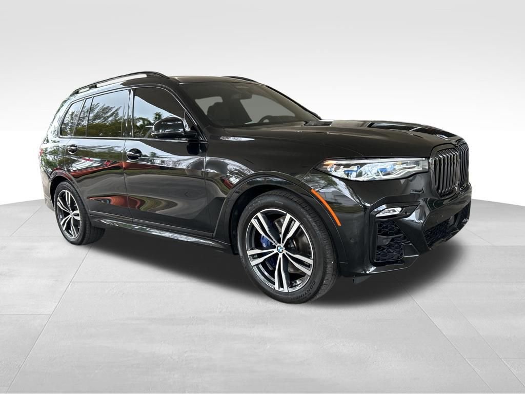 Used 2022 BMW X7 M50i w/ Dynamic Handling Package image 2