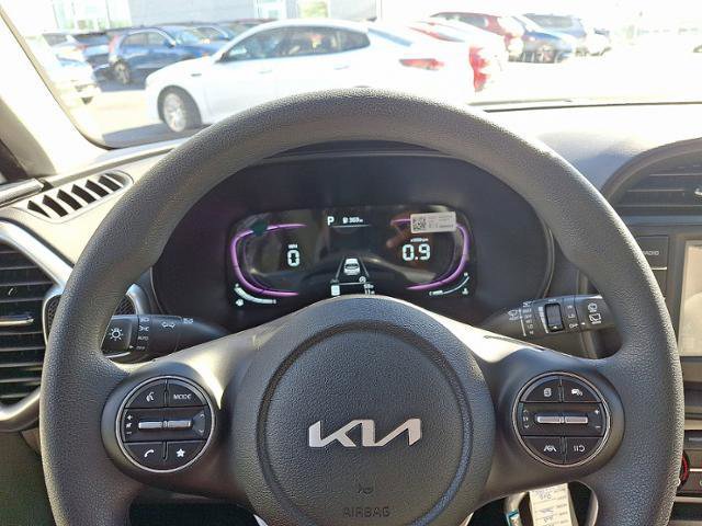 New 2025 Kia Soul LX image 10