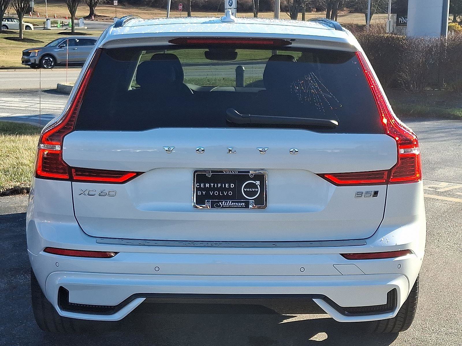 Certified 2024 Volvo XC60 B5 Plus w/ Climate Package AWD/4WD image 5
