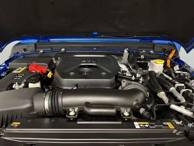 Used 2024 Jeep Wrangler Unlimited image 20