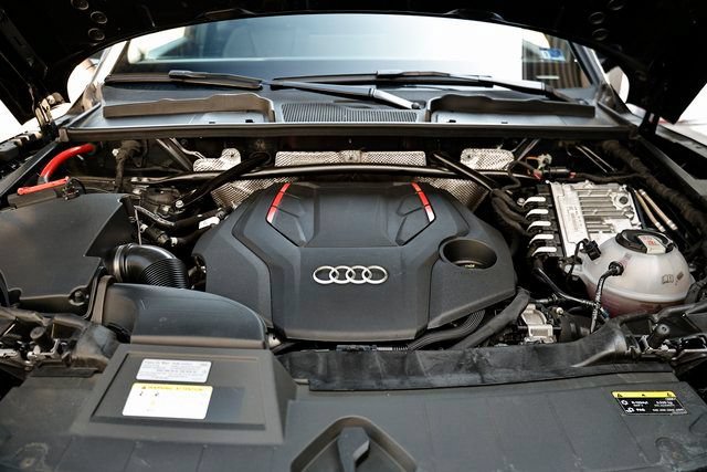 Certified 2024 Audi SQ5 Premium AWD/4WD image 29
