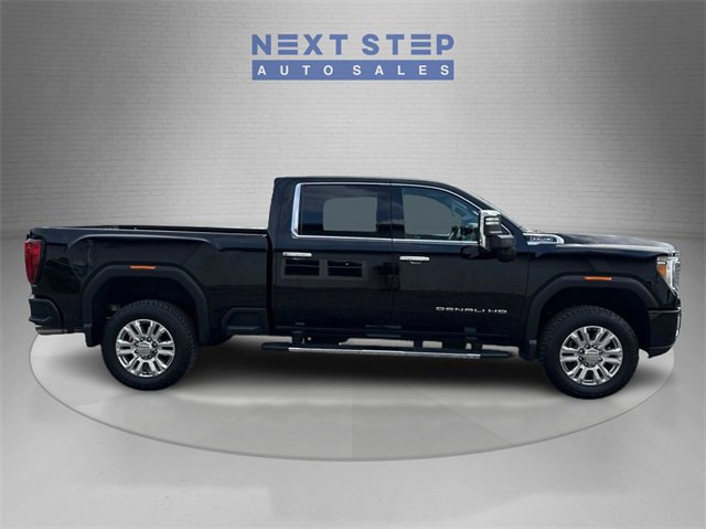 Used 2022 GMC Sierra 2500 Denali w/ Snow Plow Prep/Camper Package image 9