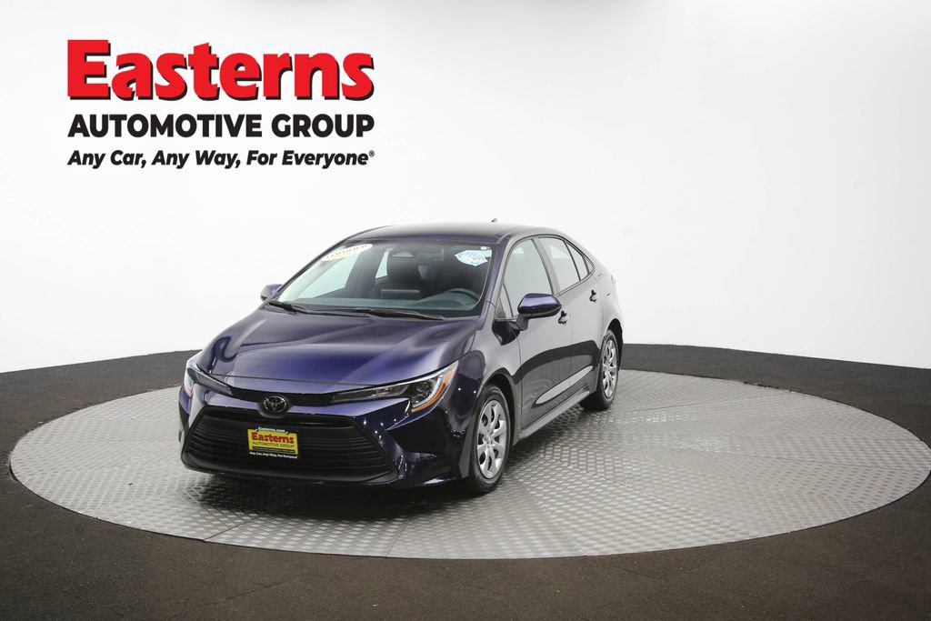 Used 2025 Toyota Corolla LE image 53