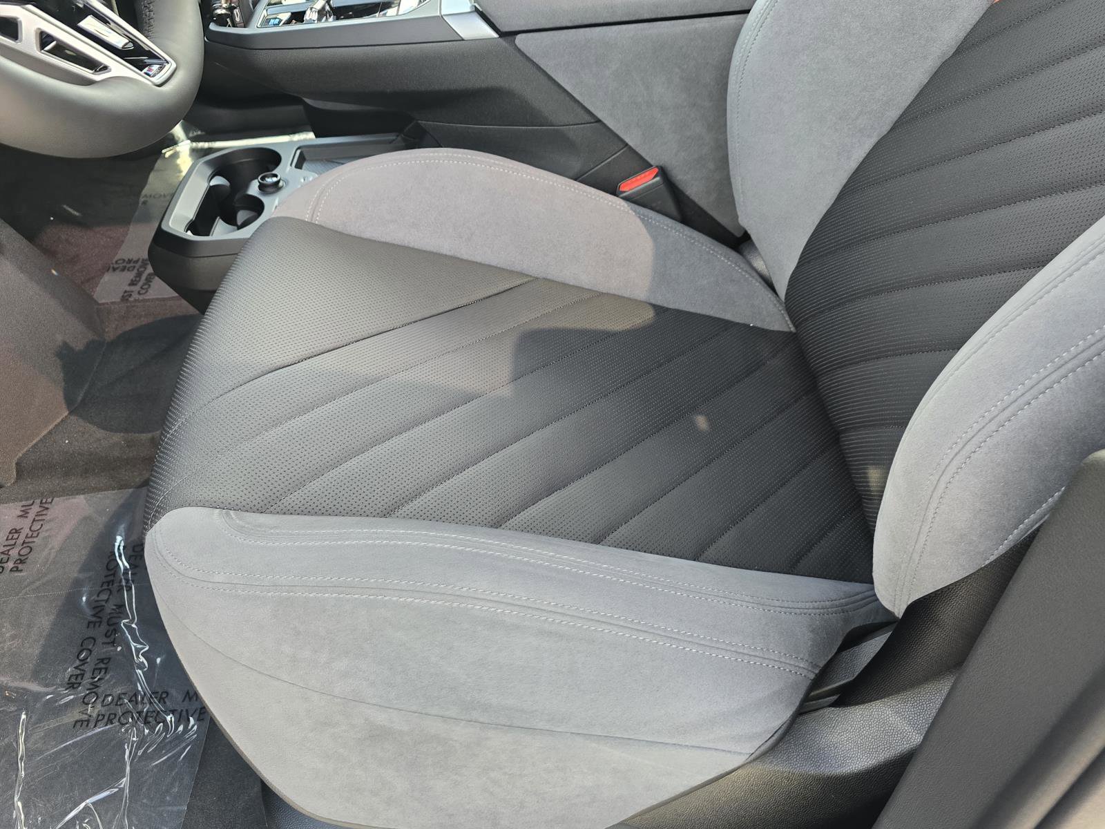 New 2026 BMW iX xDrive60 w/ M Sport Package image 12