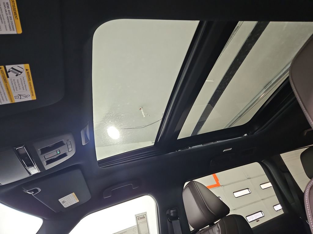 New 2026 Nissan Armada Platinum image 22