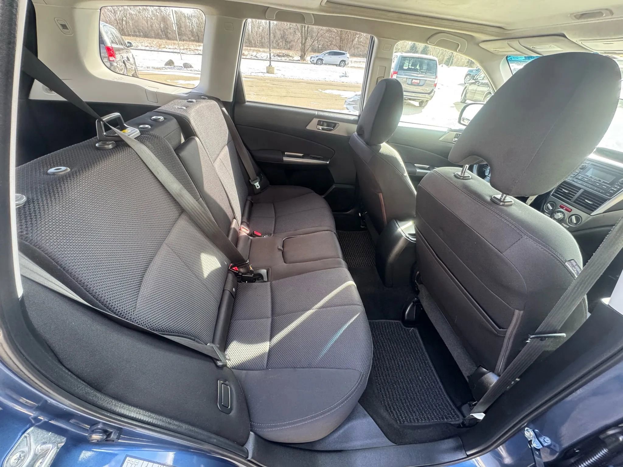 Used 2012 Subaru Forester 2.5X Premium w/ All-Weather Pkg image 17