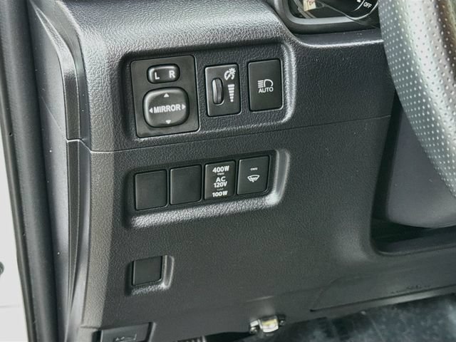 Used 2024 Toyota 4Runner TRD Off-Road AWD/4WD image 10