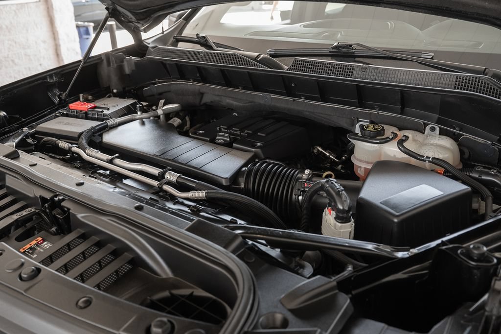 Used 2022 Chevrolet Silverado 1500 Custom RWD image 13