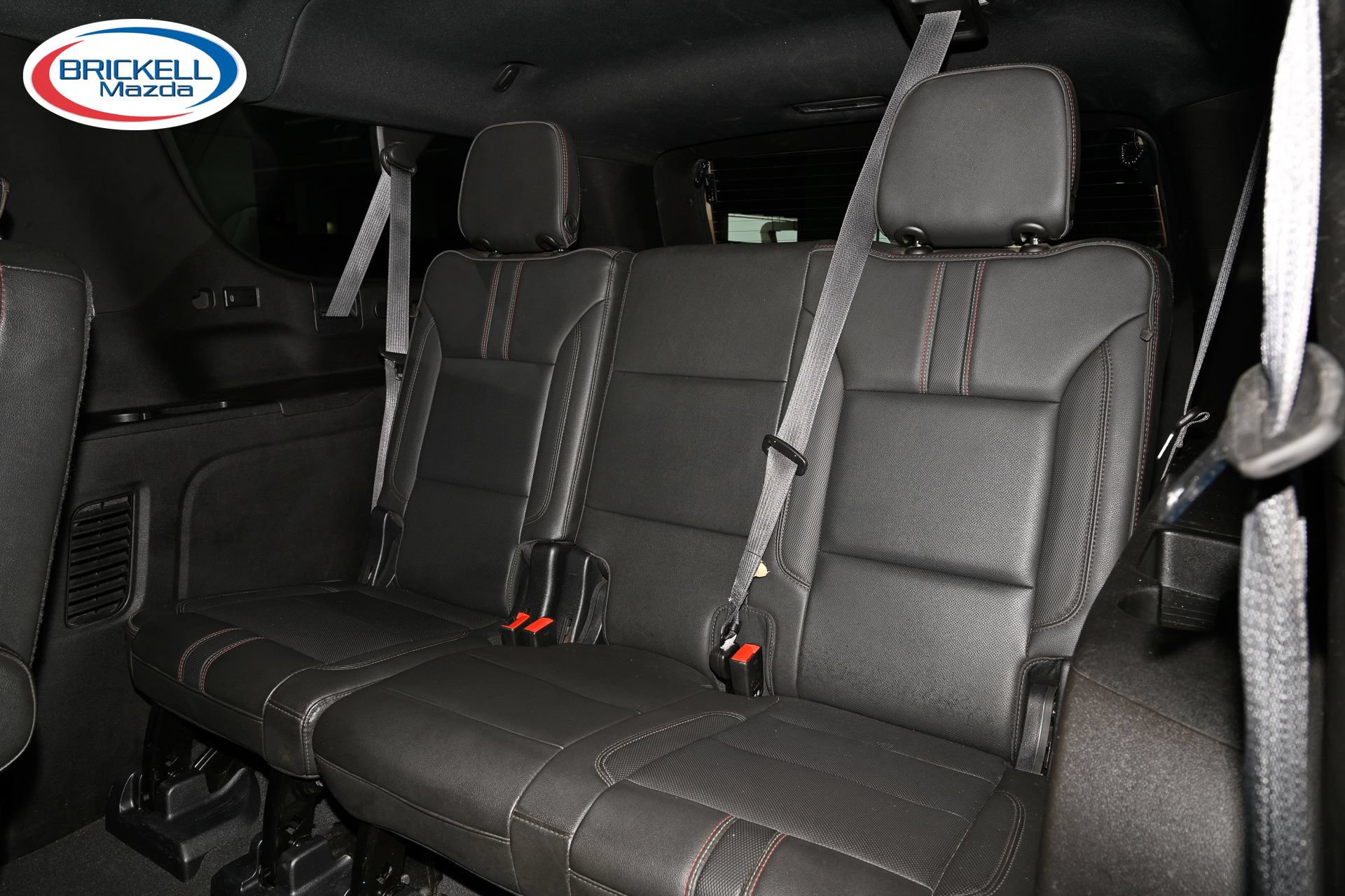 Used 2021 Chevrolet Suburban RST w/ Luxury Package RWD image 21