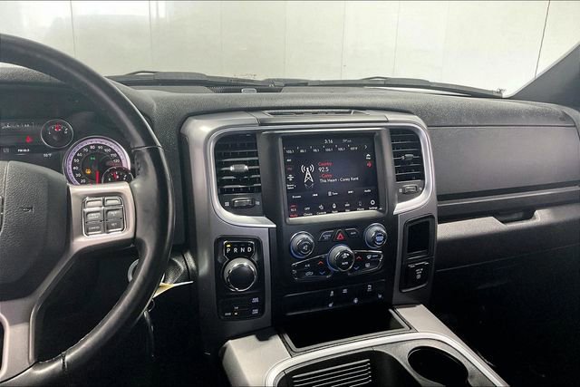 Used 2022 RAM 1500 Classic Warlock AWD/4WD image 10
