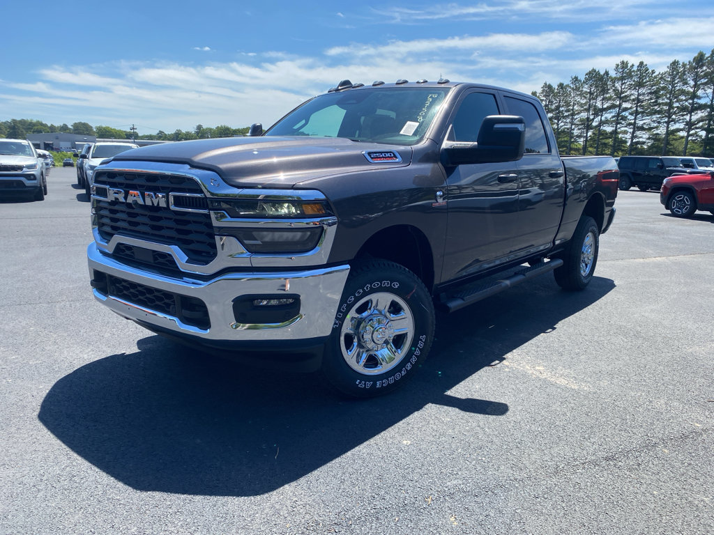 New 2026 RAM 2500 Tradesman AWD/4WD image 2