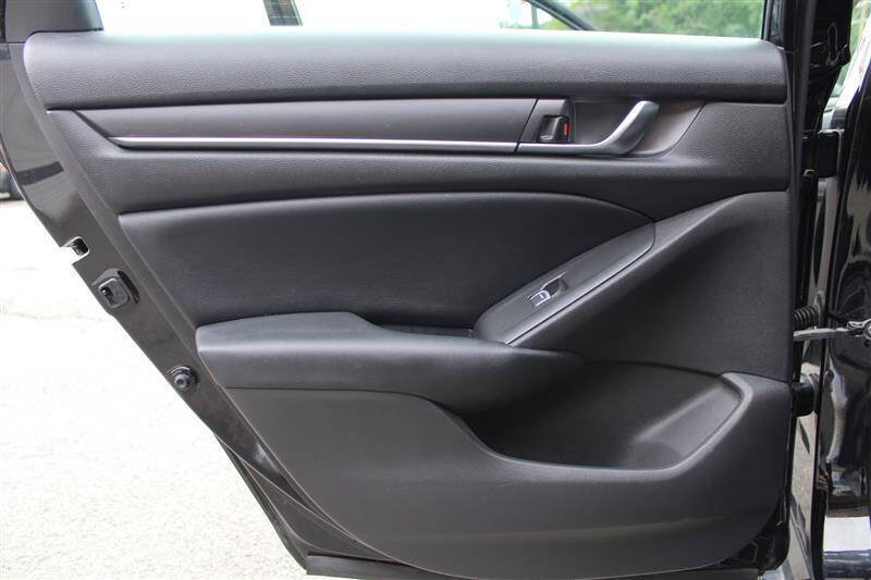 Used 2018 Honda Accord LX image 21