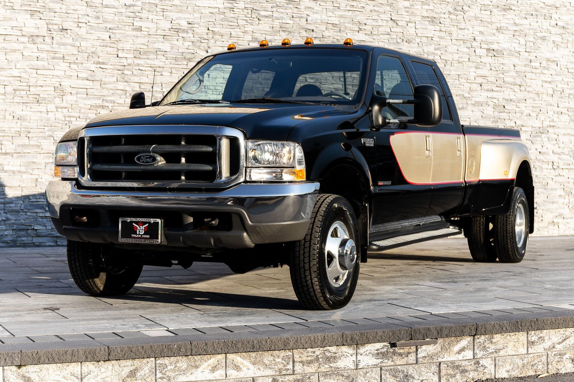 Used 2000 Ford F350 XL image 7