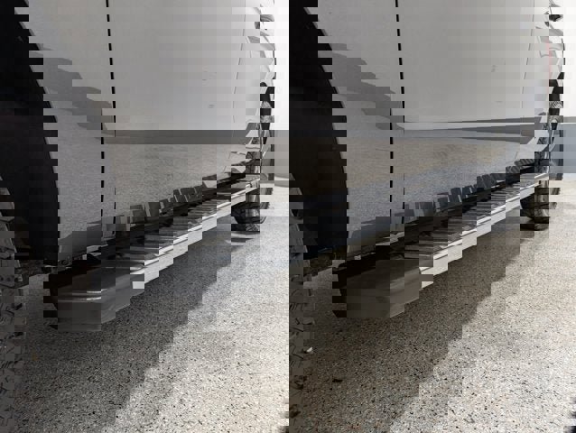 Used 2020 Ford Expedition XLT w/ FX4 Off-Road Package image 9